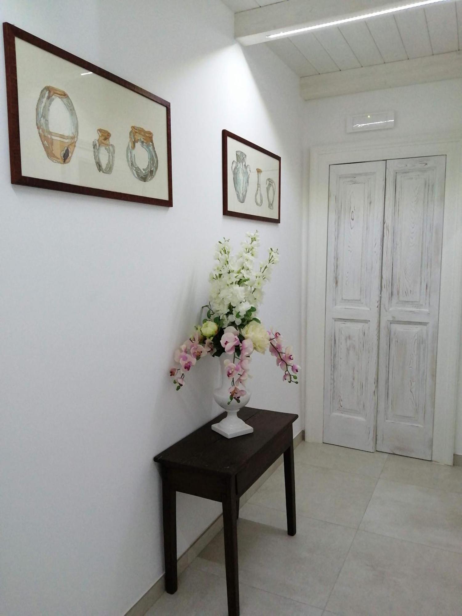A Casuccia Apartment Monopoli Luaran gambar